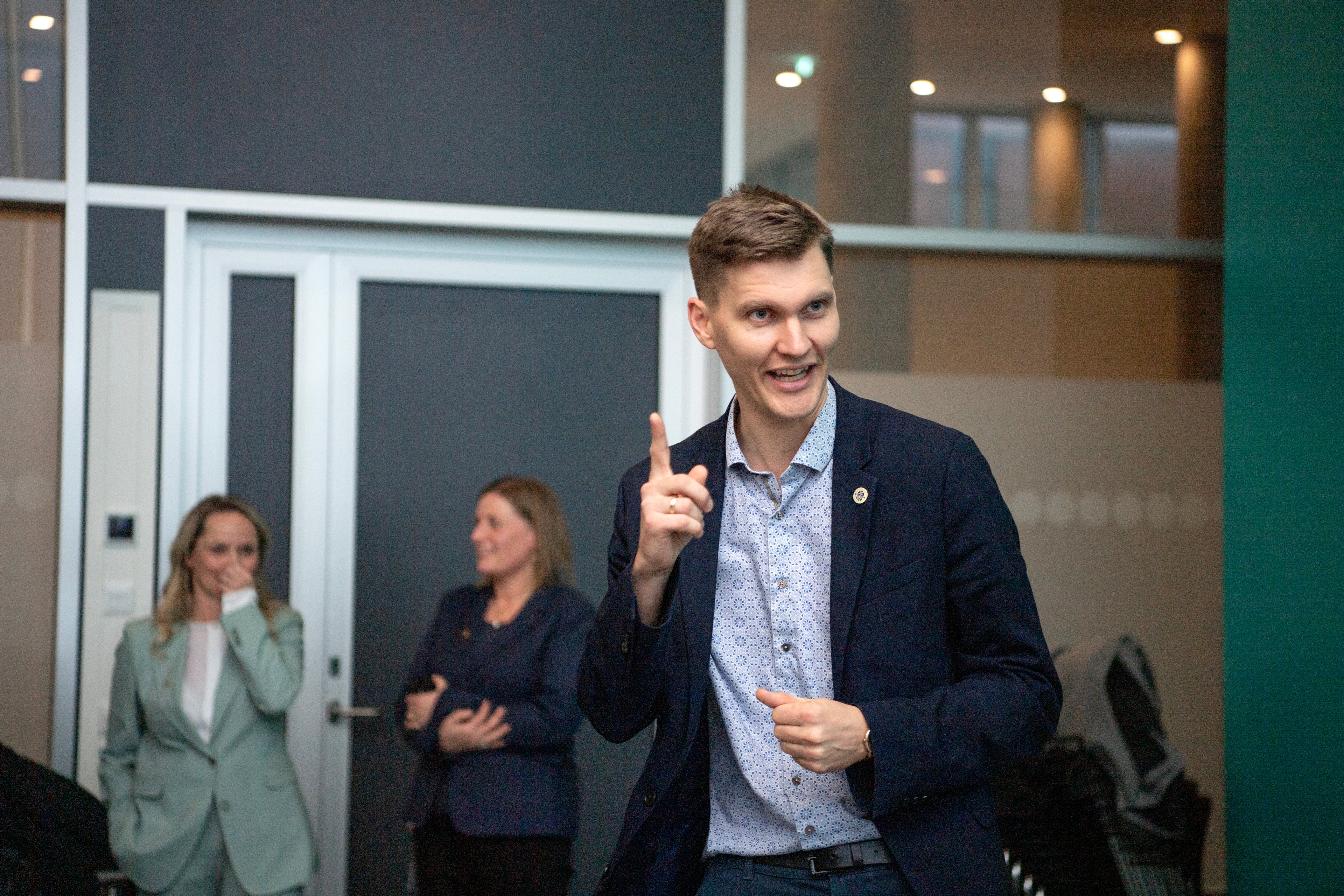 Indlæs video: Stemningsvideo fra ferniseringen af nye pårørenderum. Kan også ses på YouTube.